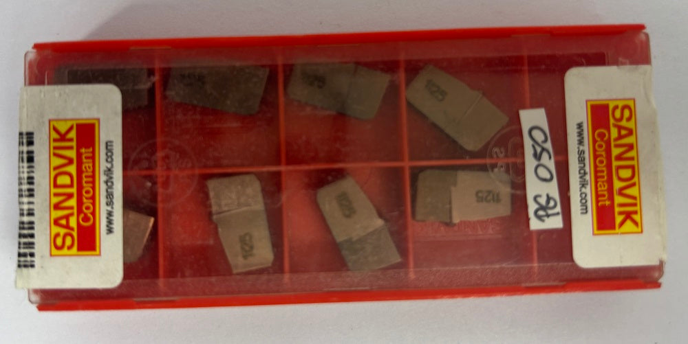 Sandvik 880-07 04 06H-C-GM 1044