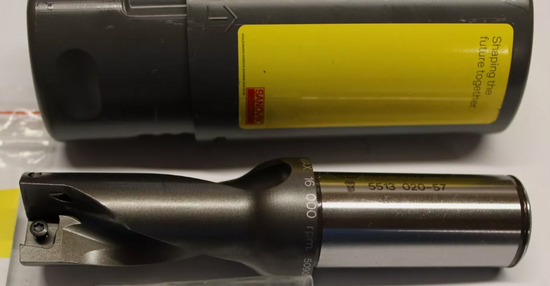 SANDVIK 880-D2500L25-02