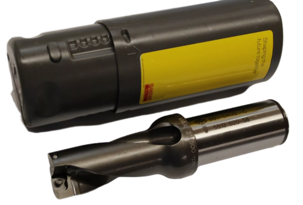 Wiertło  SANDVIK 880-D1800L25-02 produkt oryginany 100 %